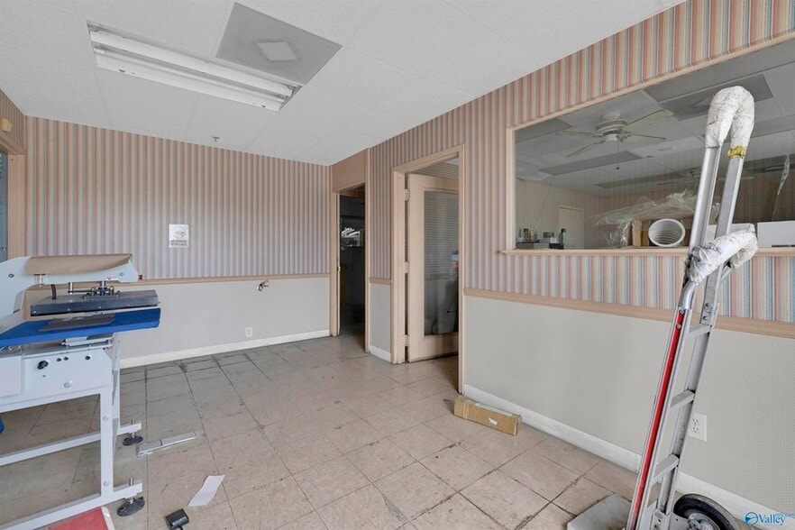 More Photos Of 1800 Airport Rd W, Fort Payne Industrial For Sale