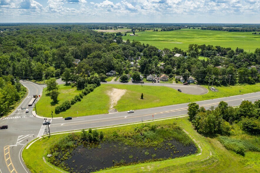 More Photos Of 32 E Hampton St, Pemberton Township Land For Lease