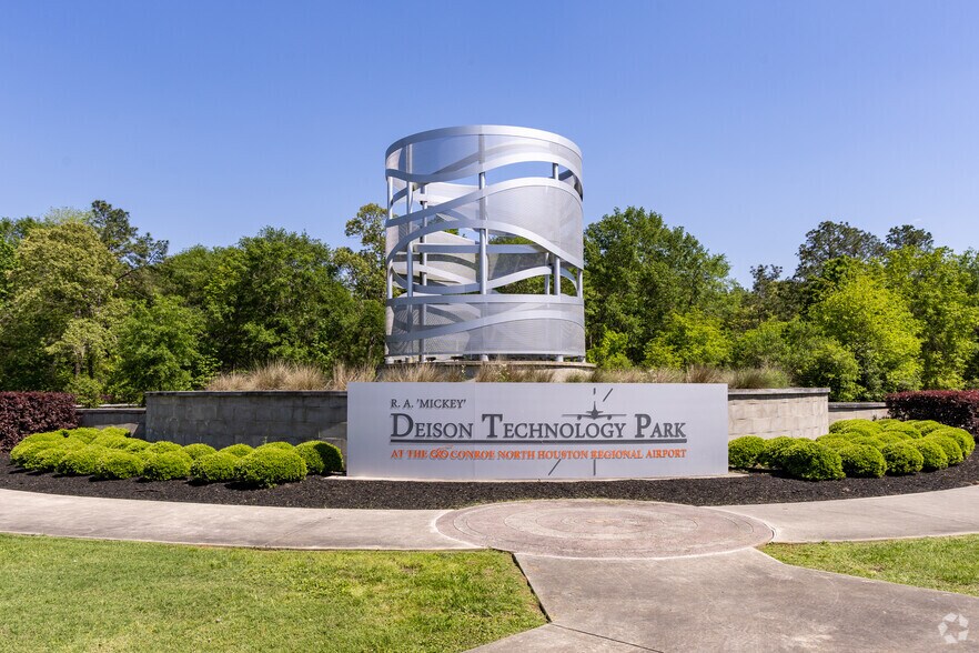 More Photos Of 0 Deison Park Dr, Conroe Land For Sale