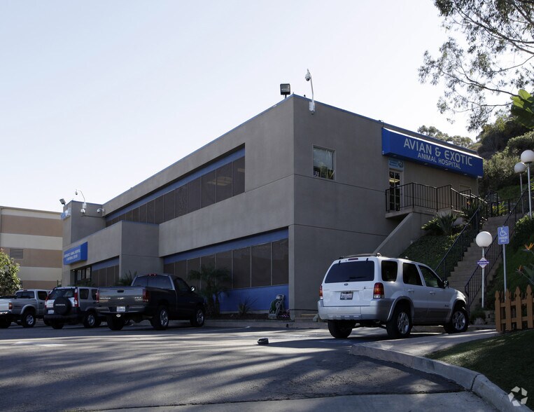 More Photos Of 2317 Hotel Cor S, San Diego Veterinarian Kennel For Sale