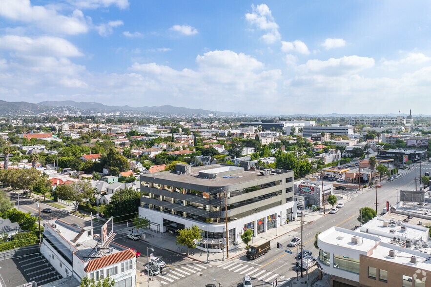 More Photos Of 8065-8075 W 3rd St, Los Angeles Loft Creative Space For Lease