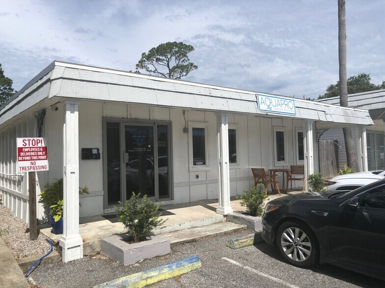 More Photos Of 1312 Thomas Dr, Panama City Beach Auto Dealership For Lease