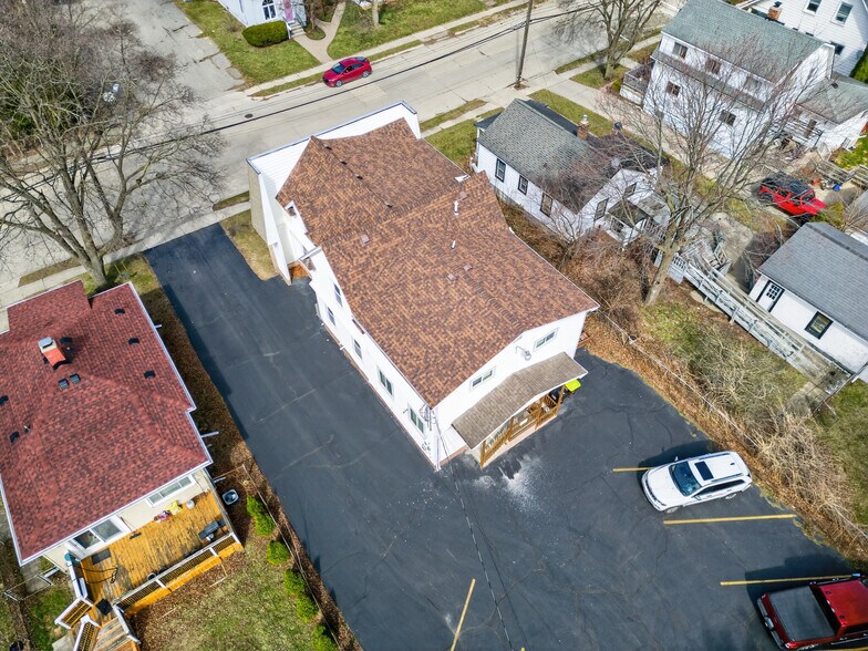 More Photos Of 175 2nd St, Belleville Office For Sale
