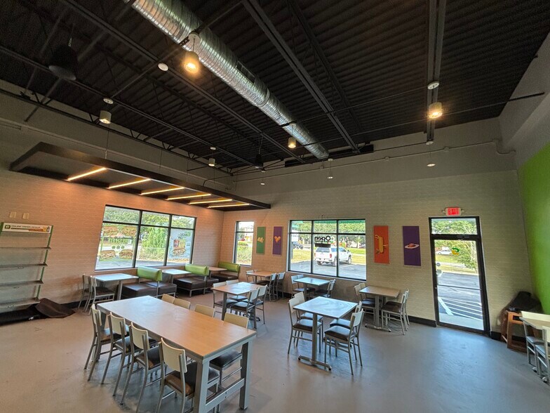 More Photos Of 1681 Hwy 15 S, Sumter Freestanding For Sale