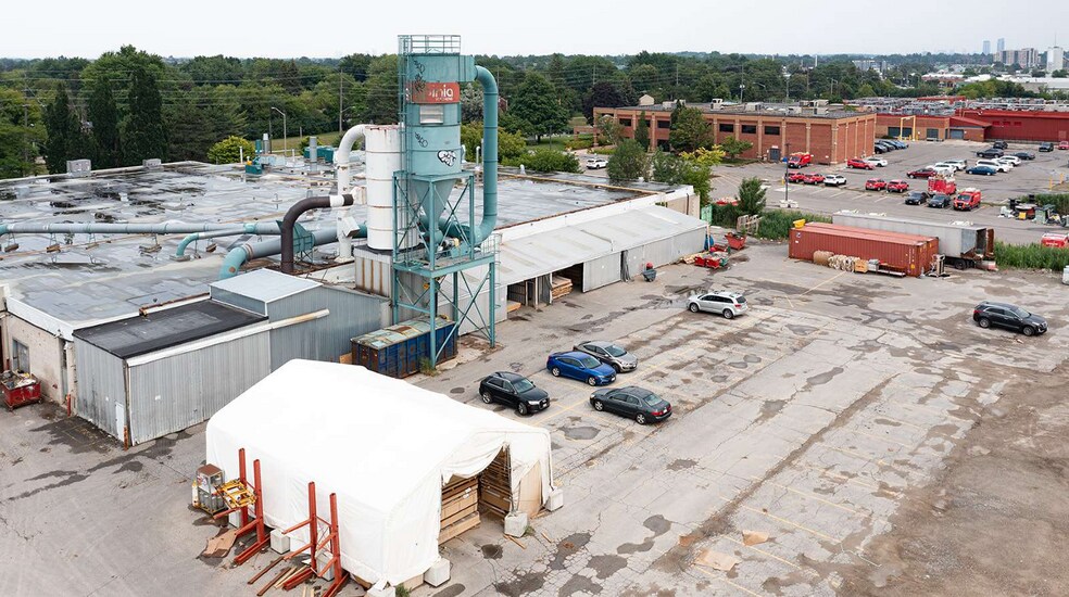 More Photos Of 278 Newkirk Rd, Richmond Hill Warehouse For Lease
