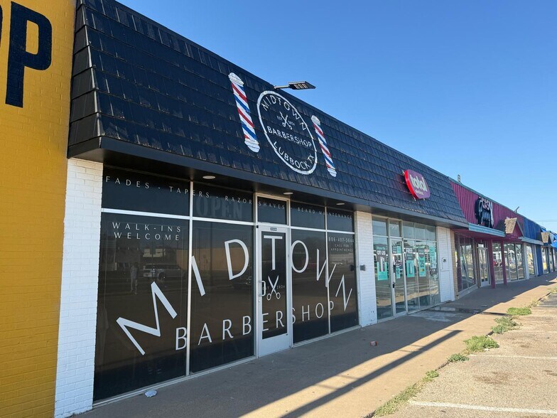 More Photos Of 2429 34th St, Lubbock Freestanding For Sale