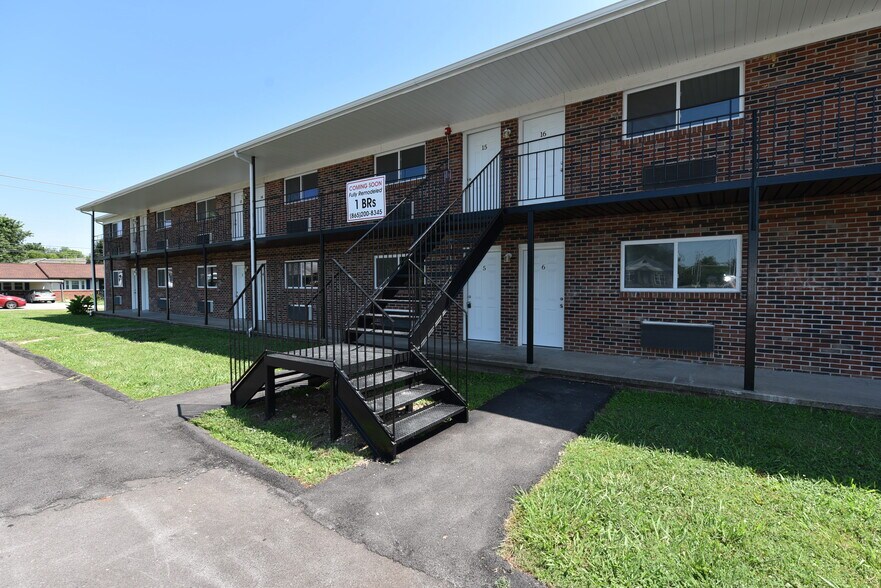 More Photos Of 4848 Scheel Rd, Knoxville Apartments For Sale