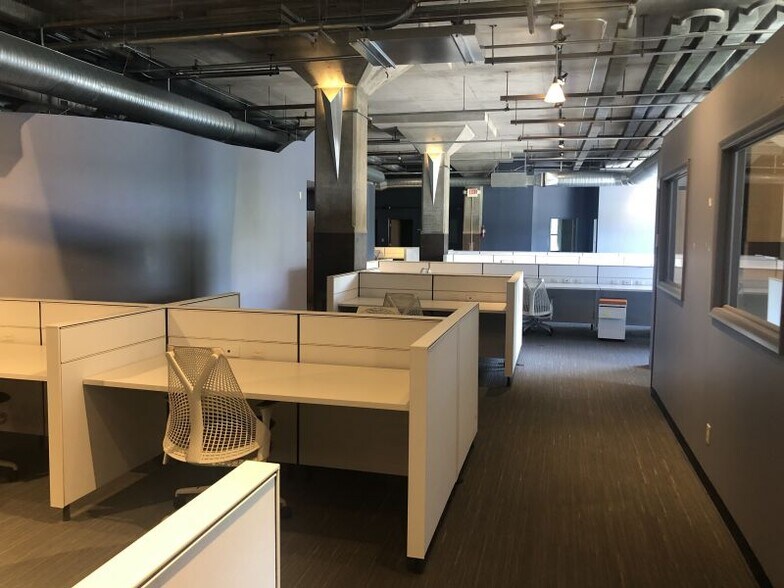 More Photos Of 1656 Washington St, Kansas City Loft Creative Space For Lease