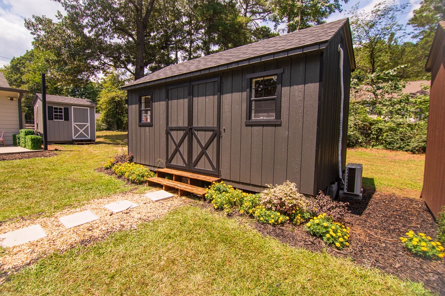 More Photos Of 1951 SE Old Concord Rd, Smyrna Office Residential For Sale