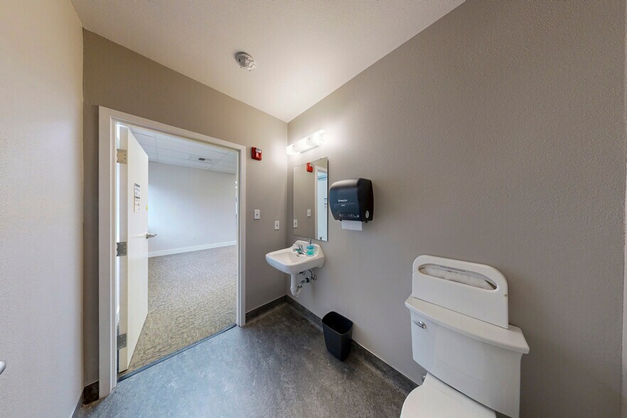 More Photos Of 1760 Barnes Blvd SW, Olympia Office For Sale