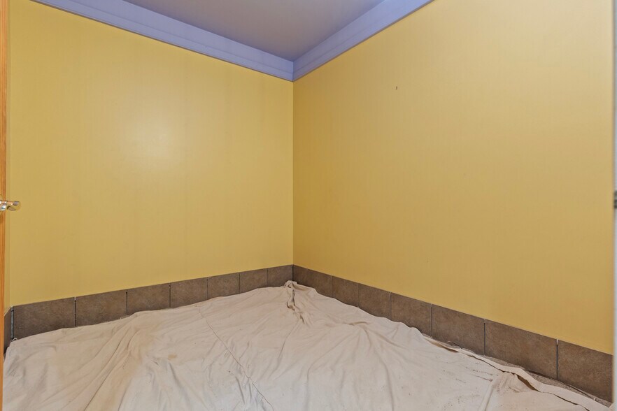 More Photos Of 603 N River St, Hot Springs Hotel For Sale