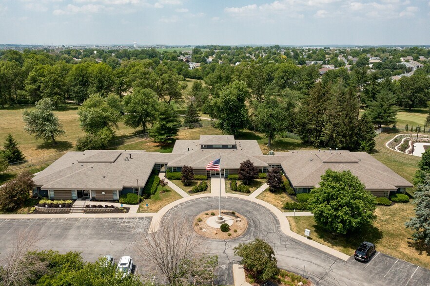 More Photos Of 1 Quail Creek Cir, North Liberty Office For Sale