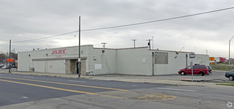 Primary Photo Of 1025 N Keowee St, Dayton Warehouse For Sale