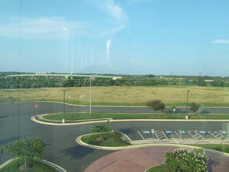 More Photos Of 9720 Capital Ct, Manassas Office For Lease