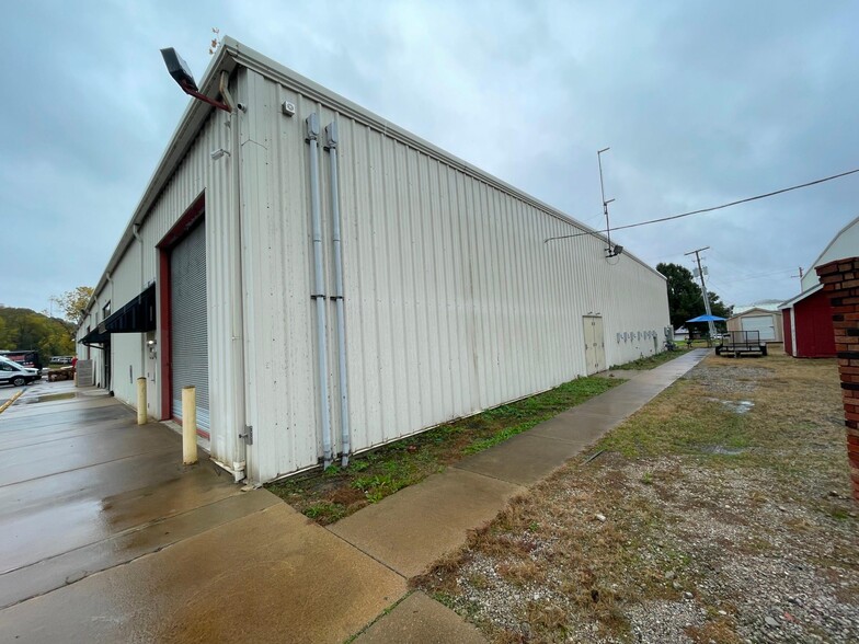 More Photos Of 708 Fairground Rd, Lucasville Land For Sale