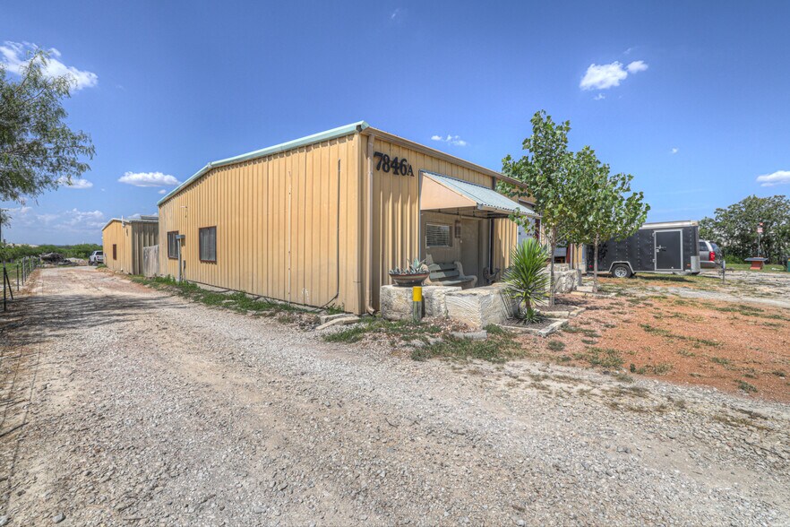 More Photos Of 7846 FM482, New Braunfels Industrial For Sale