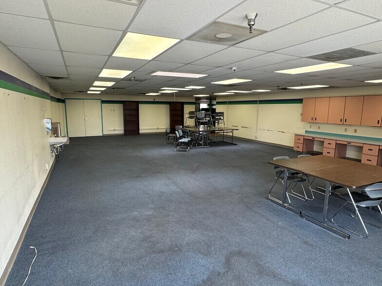 More Photos Of 5528 Eubank Blvd NE, Albuquerque Office For Lease