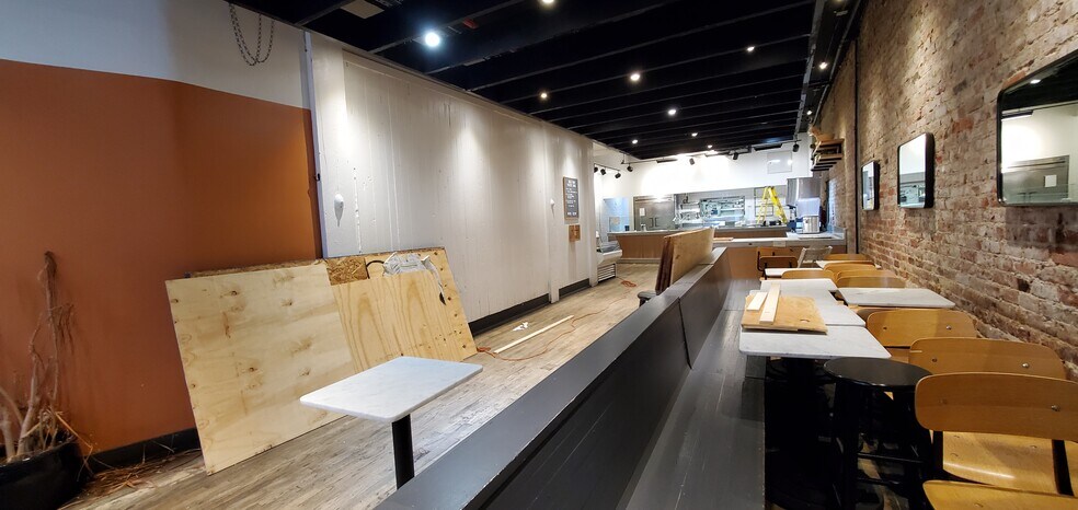 More Photos Of 17 E 17th St, New York Apartments For Lease