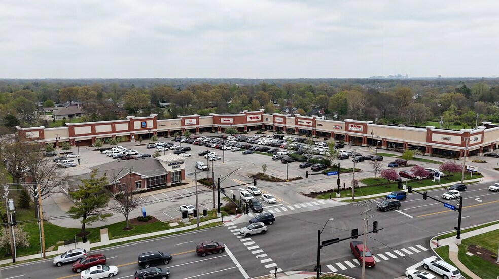 Primary Photo Of 12101-12153 Manchester Rd, Des Peres General Retail For Lease