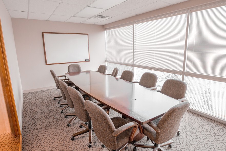 More Photos Of 1100 Country Hills Dr, Ogden Office For Lease