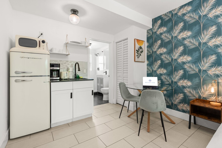 More Photos Of 7320 Byron Ave, Miami Beach Hotel For Sale