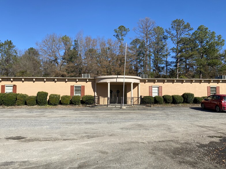 Primary Photo Of 111 Epps St, Gordon Assisted Living For Sale