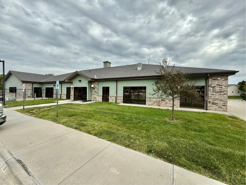 More Photos Of 6704 S 167th St, Omaha Daycare Center For Sale