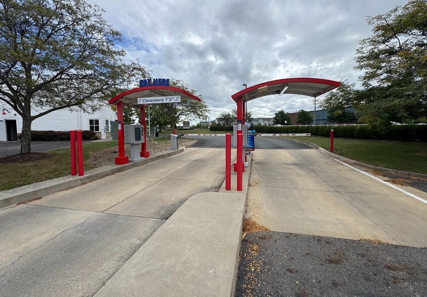 More Photos Of 8888 Moreland St, Powell Carwash For Sale