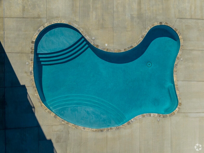 More Photos Of 45 Spectra Dr, Starkville Apartments For Sale