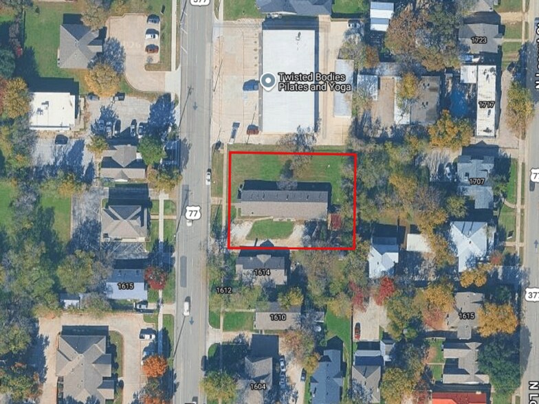 Primary Photo Of 1624 N Elm St, Denton Apartments For Sale