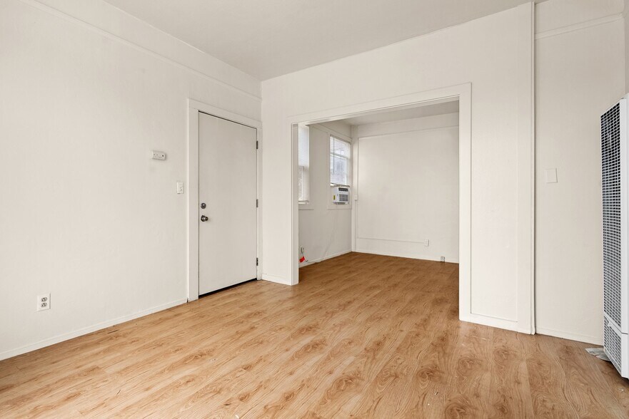 More Photos Of 2930-2932 Adeline St, Berkeley Apartments For Sale