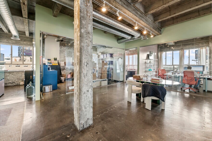 More Photos Of 6363 Wilshire Blvd, Los Angeles Loft Creative Space For Lease