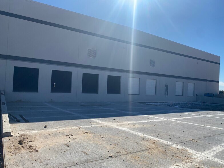 More Photos Of 2578 Discovery Hills Pky, Brookshire Industrial For Sale