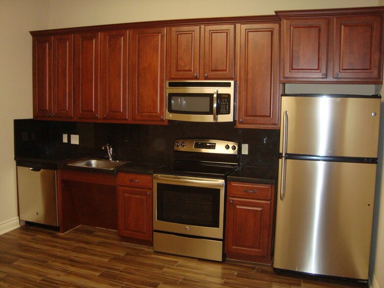 More Photos Of 16430 N Eldridge Pky, Tomball Unknown For Lease