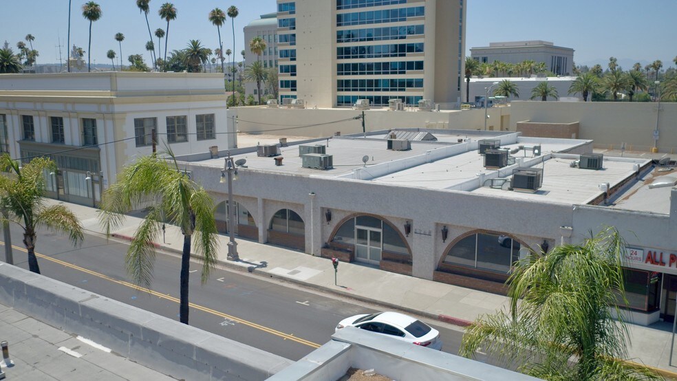 Primary Photo Of 3768 10th St, Riverside Loft Creative Space For Sale