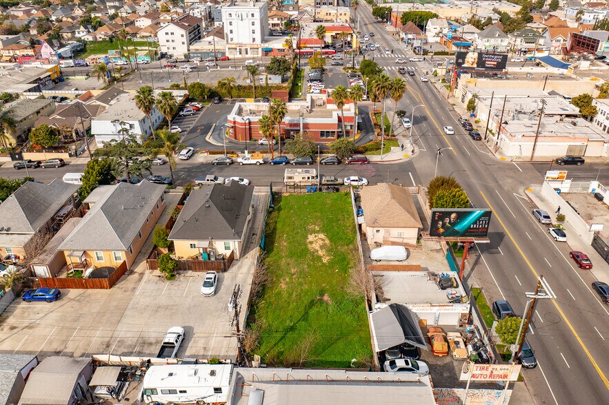 Primary Photo Of 1606 Menlo Ave, Los Angeles Land For Sale