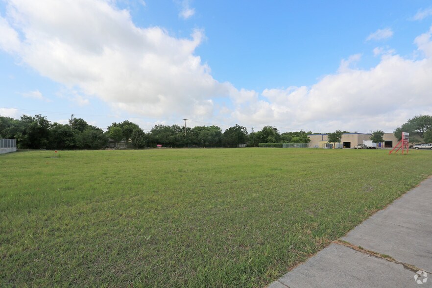 Primary Photo Of Texas Ave @ Enterprise Dr, Round Rock Land For Sale
