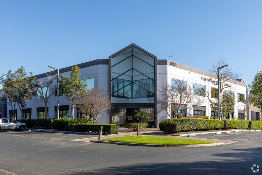 Primary Photo Of 8550 Balboa Blvd, Northridge Office For Lease