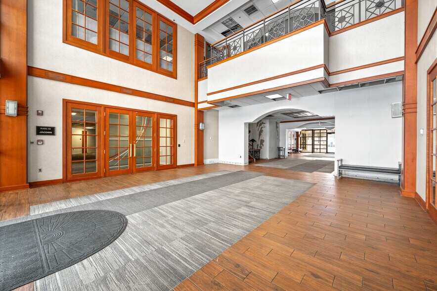 More Photos Of 3 Crowne Point Ct, Sharonville Office For Sale