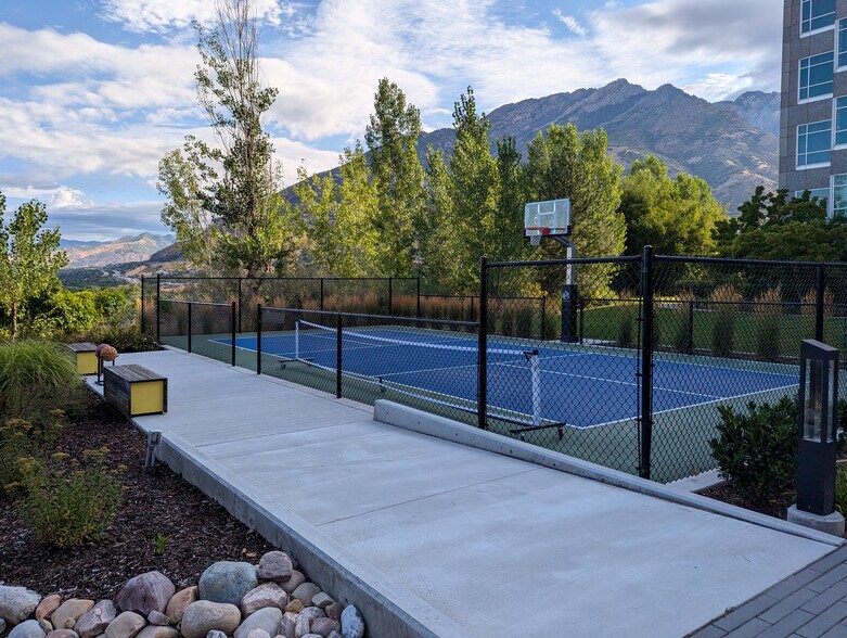 More Photos Of 2825 E Cottonwood Pky, Salt Lake City Office For Lease