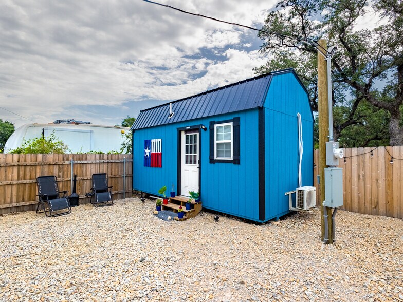 More Photos Of 8036 County Road 604, Brownwood Multifamily For Sale