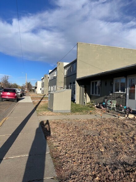 More Photos Of 232 S 7th St, Glasgow Apartments For Sale