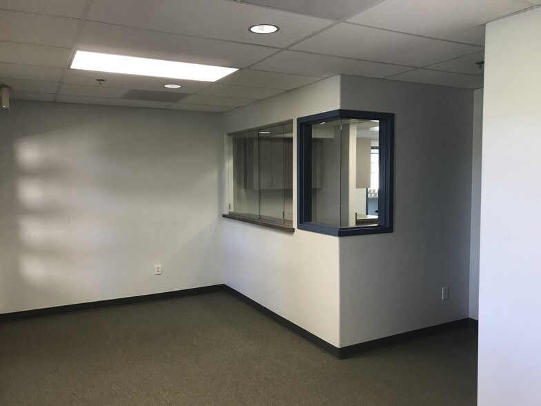 More Photos Of 1310 W St Marys Rd, Tucson Medical For Lease