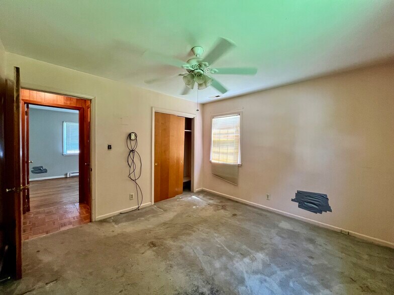 More Photos Of 1321 Stallings Rd, Matthews Office Residential For Sale