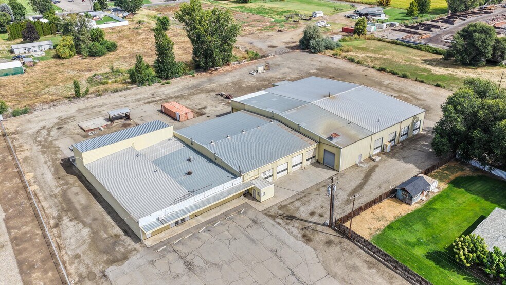 More Photos Of 1722 Morgan Rd, Sunnyside Warehouse For Sale