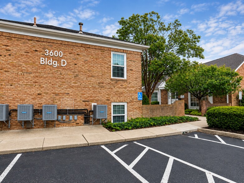 More Photos Of , Columbus Office For Sale