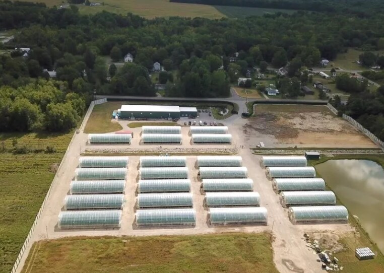 More Photos Of 186 W Howard St, Breedsville Warehouse For Sale