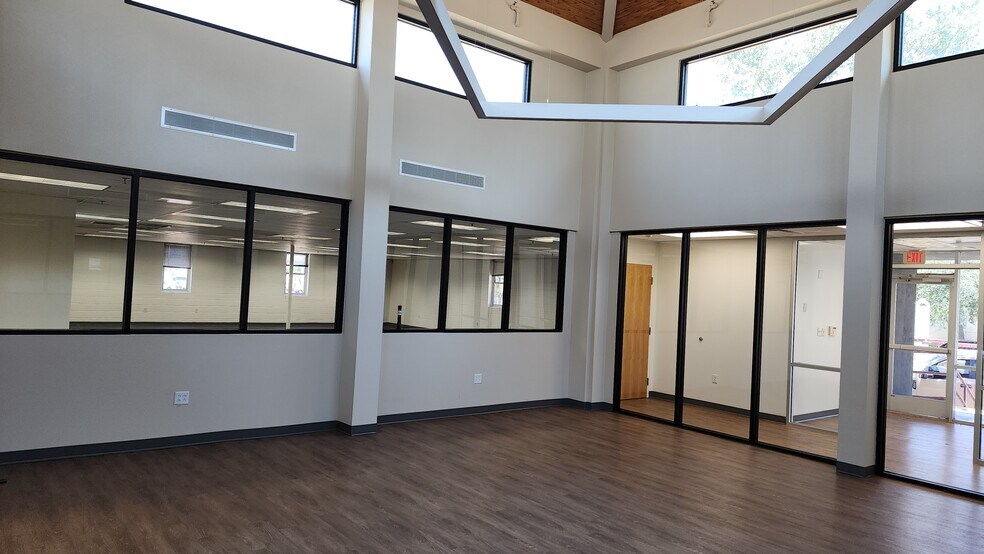 More Photos Of 3600 Formosa Ave, McAllen Distribution For Lease