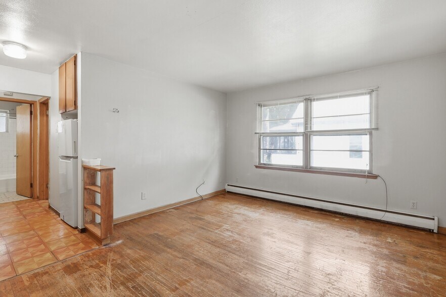 More Photos Of 826 5th St E, Saint Paul Apartments For Sale