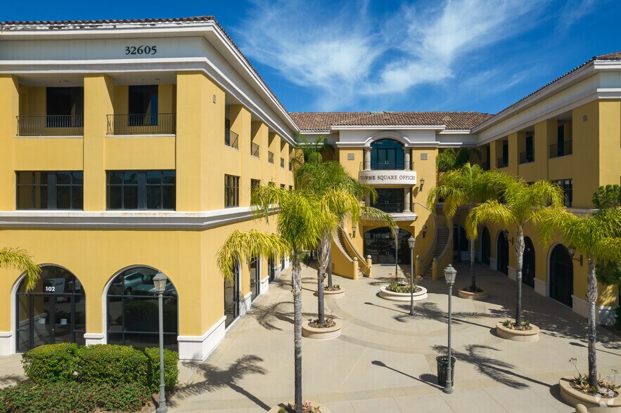 More Photos Of 32605 Temecula Pky, Temecula Unknown For Lease